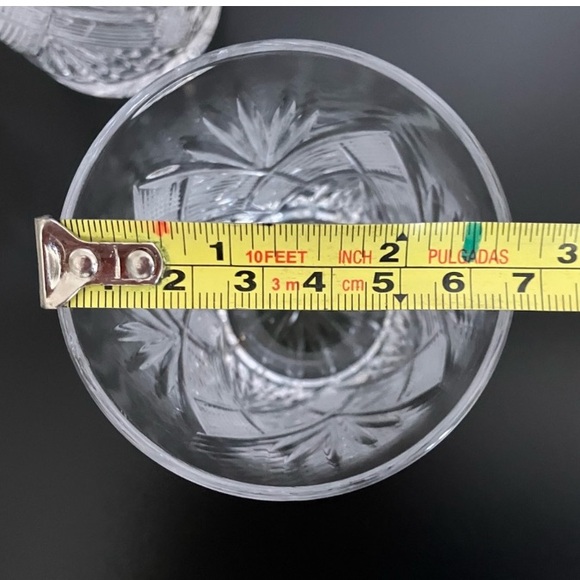 Set of 6 Beautiful Glass-Cut Short Glasses. - Picture 7 of 7